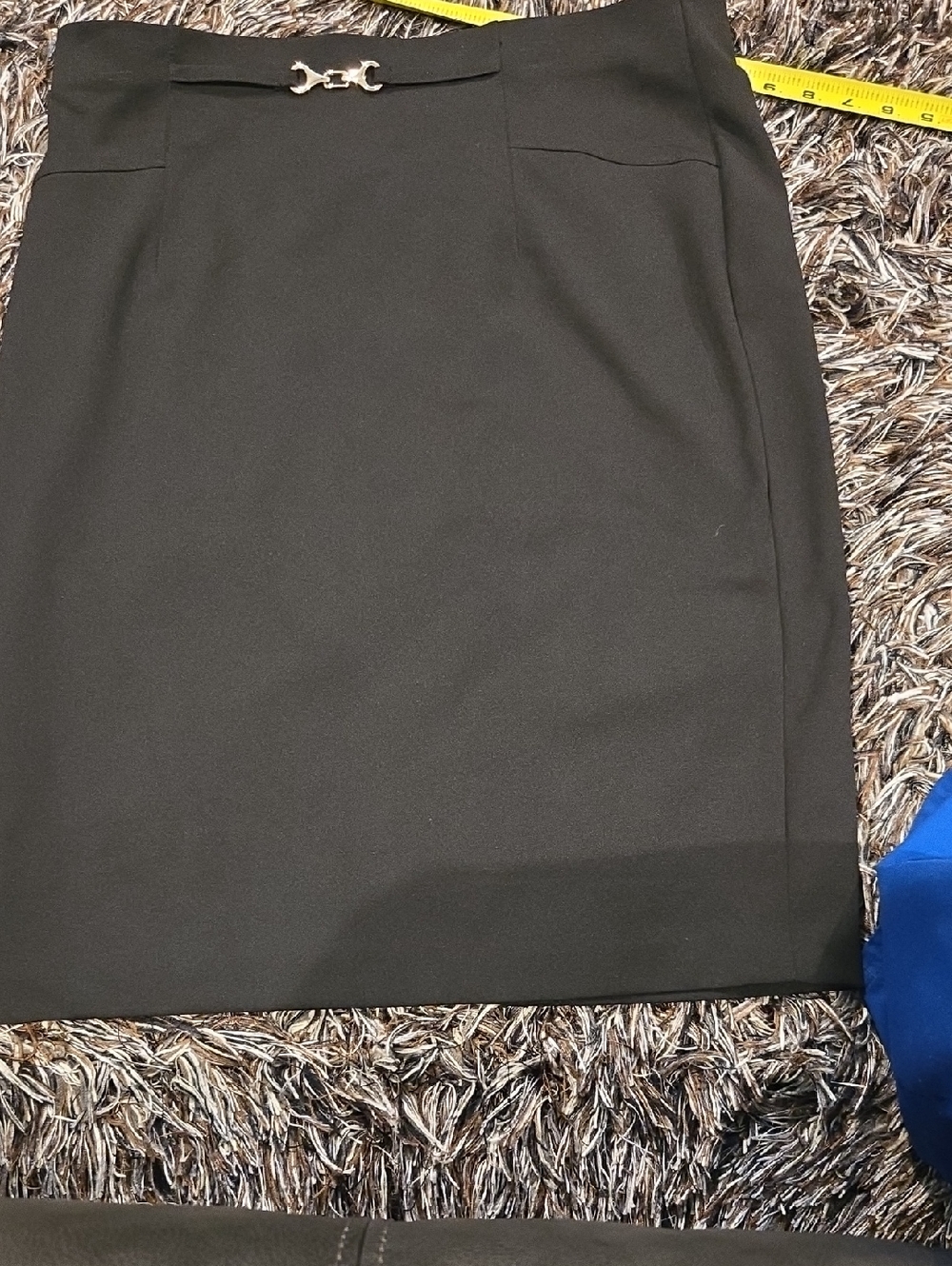 Classic Black Pencil Skirt with Subtle Metallic Accent